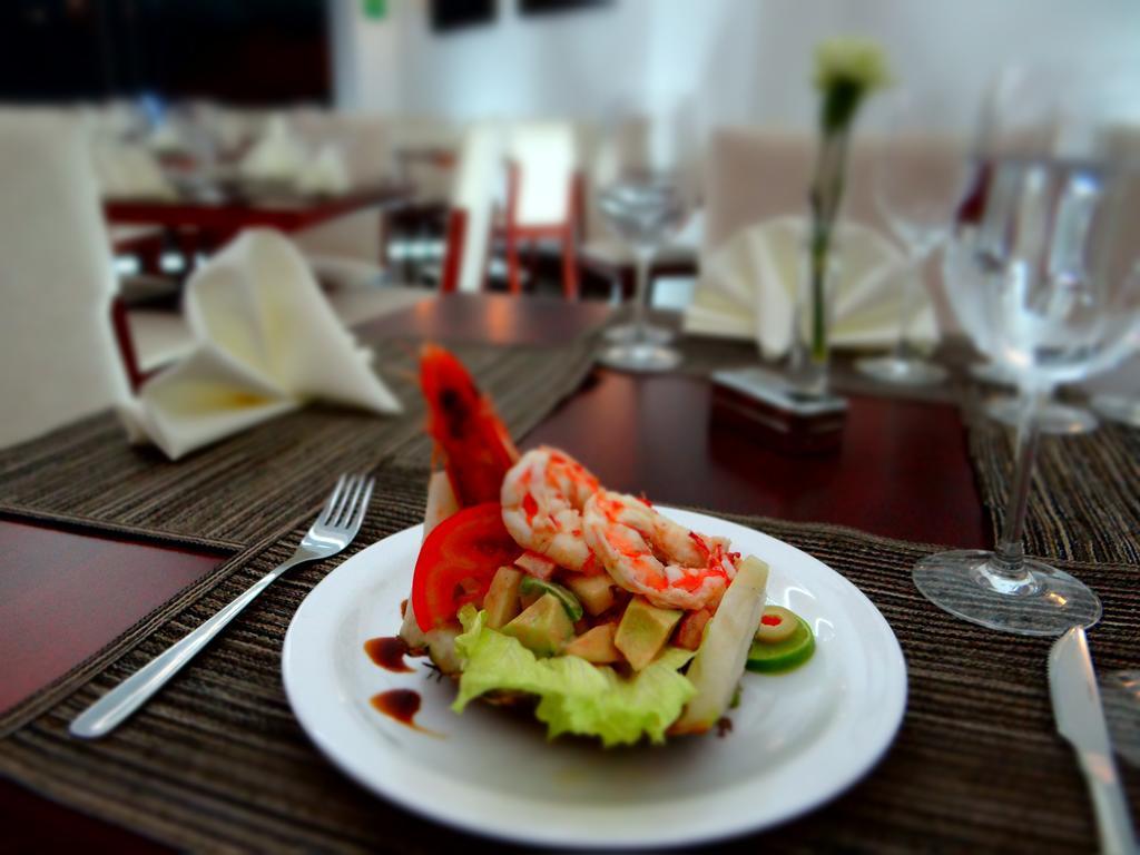 Casben Hotel Loja Zewnętrze zdjęcie