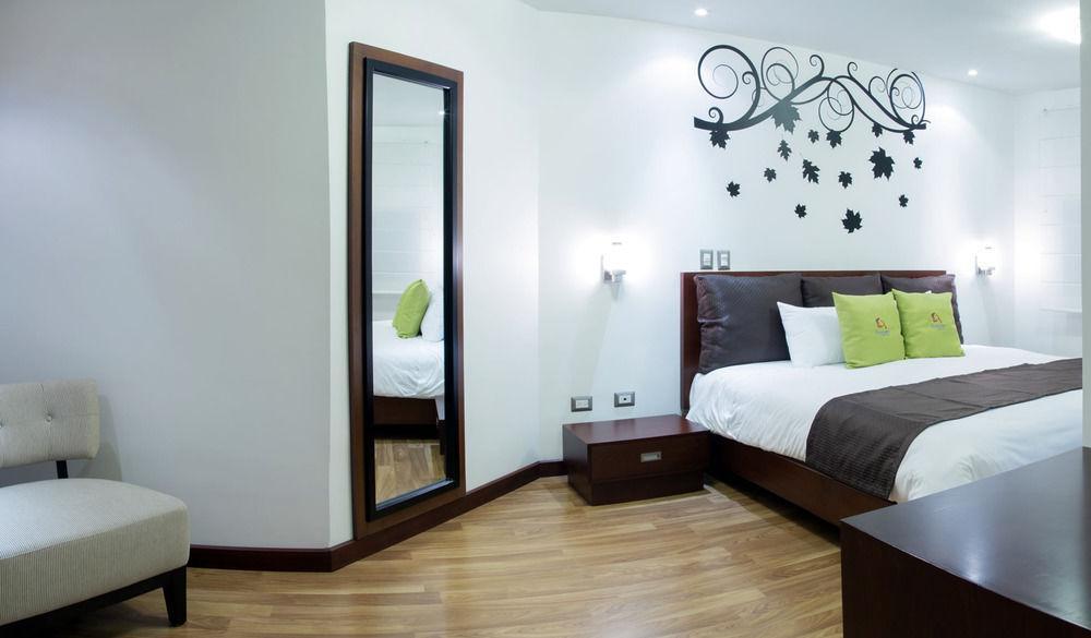 Casben Hotel Loja Zewnętrze zdjęcie