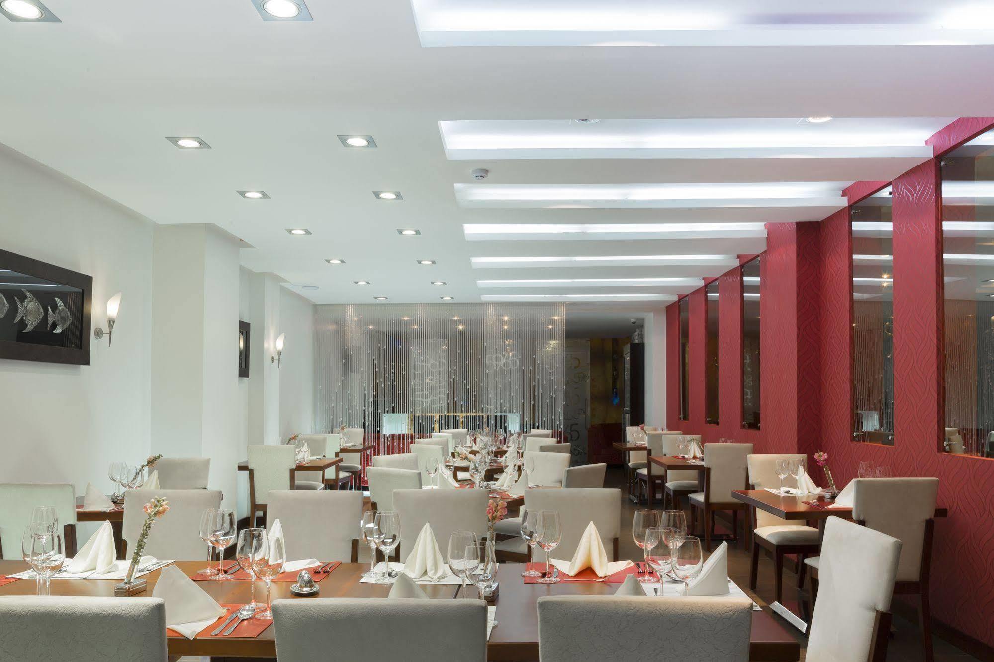 Casben Hotel Loja Zewnętrze zdjęcie