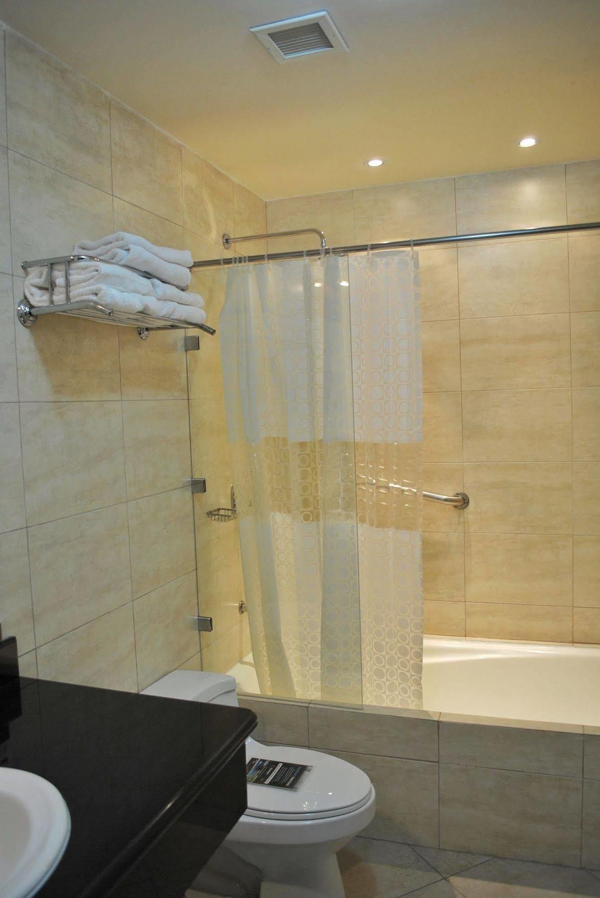 Casben Hotel Loja Zewnętrze zdjęcie